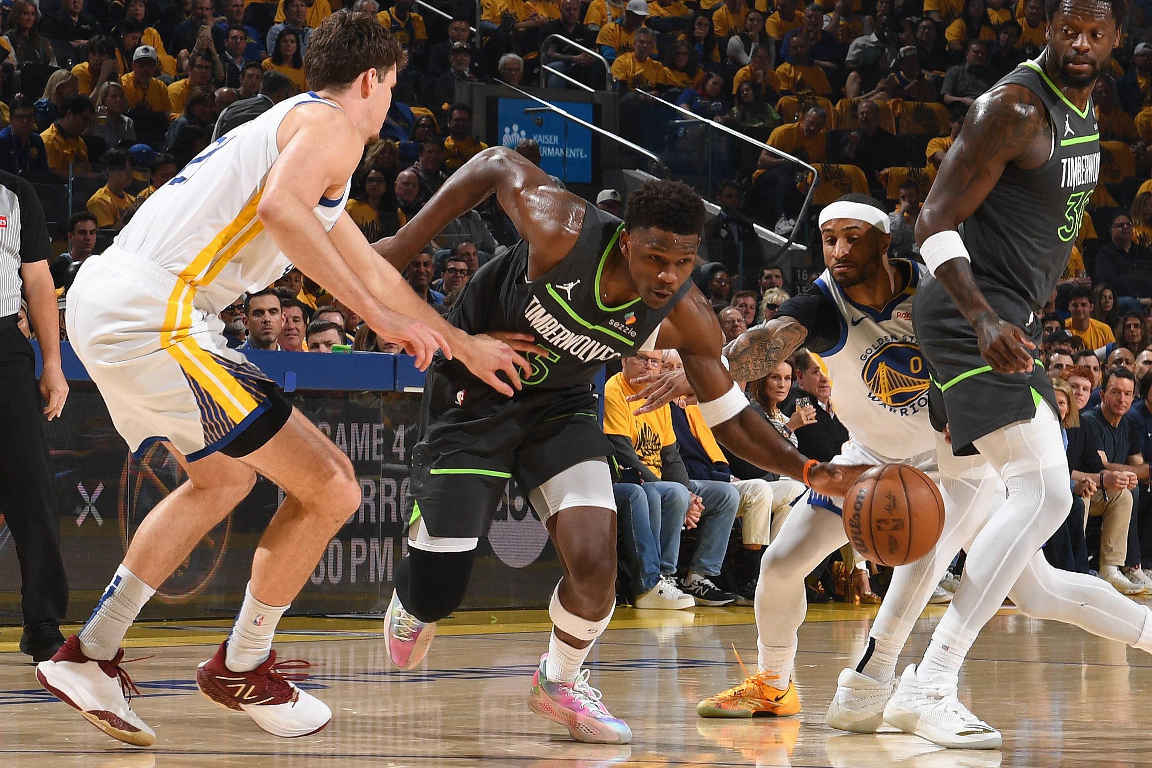 国际比赛日德国杯焦点战,波特兰开拓者手感冰凉,底气十足,轮换策略成焦点 国际比赛日德国杯焦点战,波特兰开拓者手感冰凉,底气十足,轮换策略成焦点