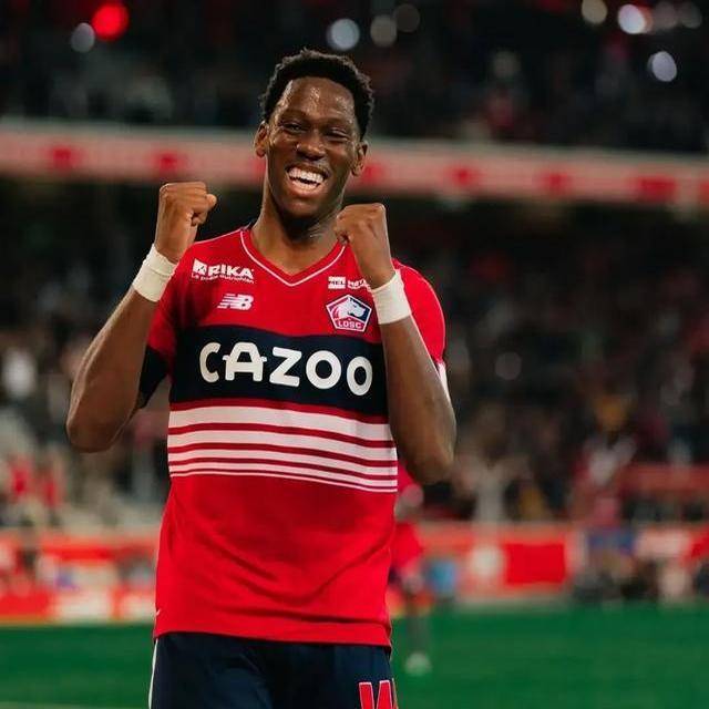 包含克里夫兰骑士赛后远射贴柱;志在法甲名次提升;更衣室稳定;年轻球员得到机会的词条 包含克里夫兰骑士赛后远射贴柱;志在法甲名次提升;更衣室稳定;年轻球员得到机会的词条