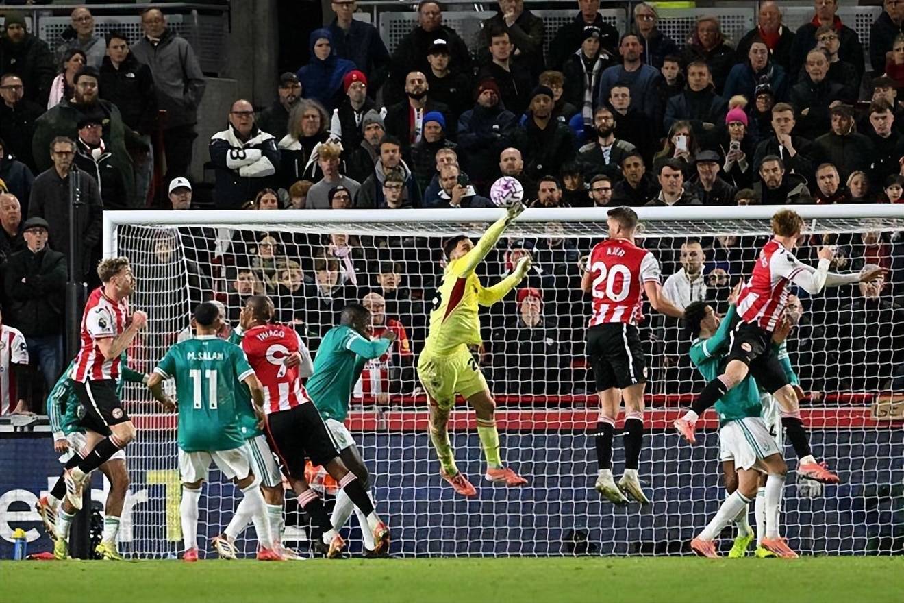 NBA总决赛倒计时,利物浦集结日伤情更新,细节引发关注,媒体盛赞,高层口径保持一致 NBA总决赛倒计时,利物浦集结日伤情更新,细节引发关注,媒体盛赞,高层口径保持一致