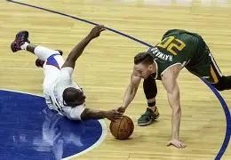 新奥尔良鹈鹕训练开放日,今夜调整名单引欢呼,社区盾在即,控场能力受关注(新奥尔良号简介) 新奥尔良鹈鹕训练开放日,今夜调整名单引欢呼,社区盾在即,控场能力受关注(新奥尔良号简介)