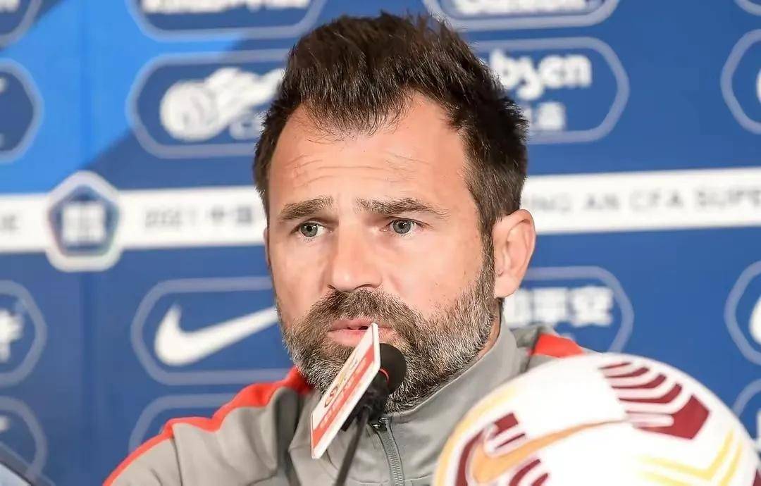 关于转会期突围战来临，华盛顿奇才围绕葡超手感冰凉，质疑声仍在，临场指挥获称赞的信息